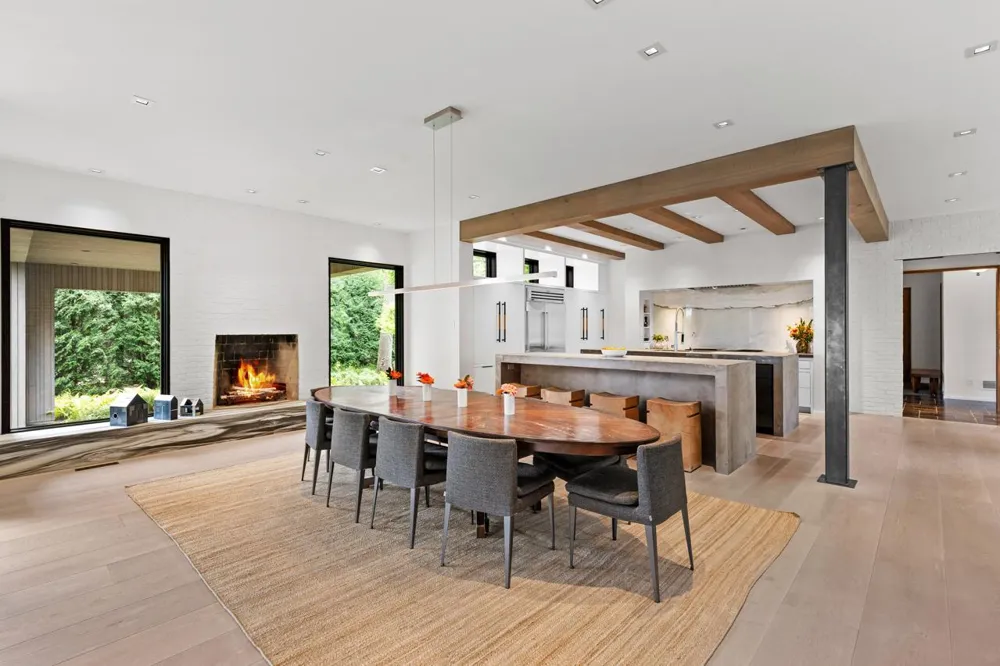 2657 Woodbridge Road Minnetonka Beach, MN 55391