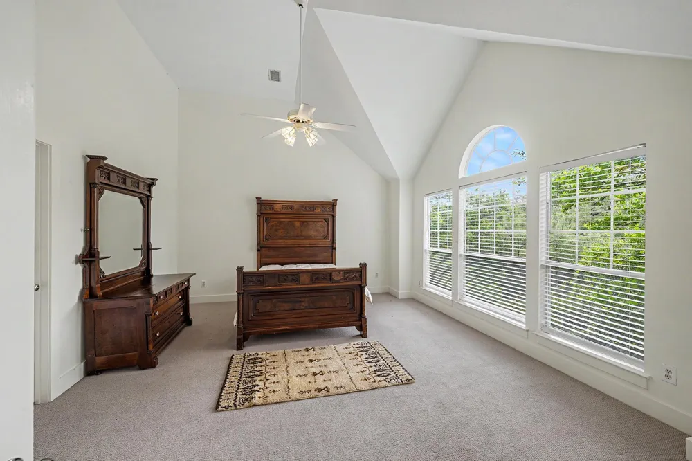 1925 Haddon Street Houston, TX 77019