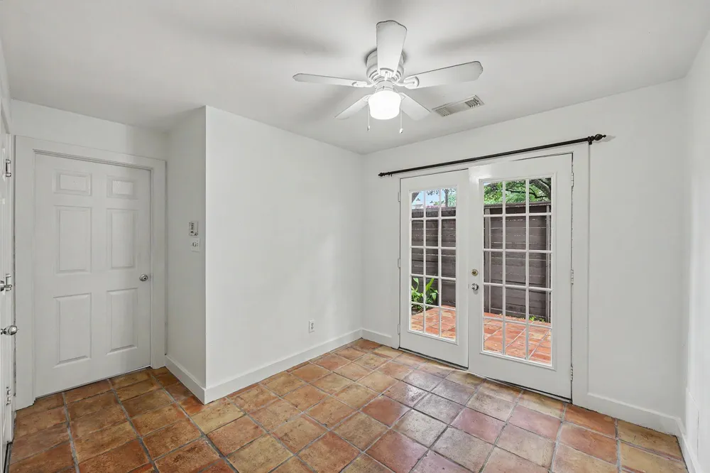 1925 Haddon Street Houston, TX 77019