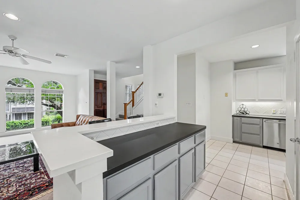 1925 Haddon Street Houston, TX 77019