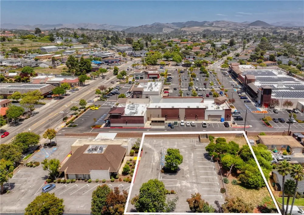 1253 E Grand Avenue Arroyo Grande, CA 93420