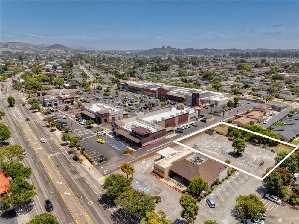 1253 E Grand Avenue Arroyo Grande, CA 93420