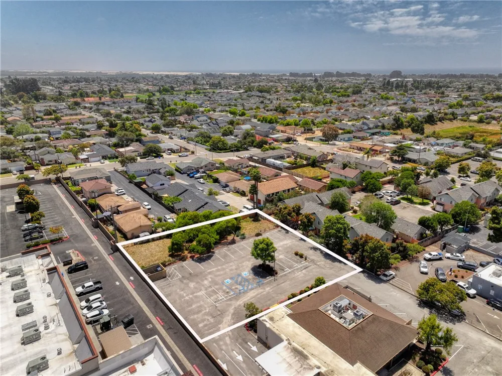 1253 E Grand Avenue Arroyo Grande, CA 93420