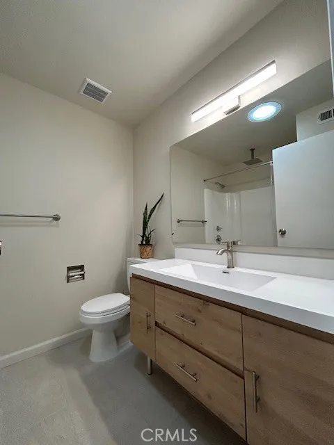 4216 Chasin Oceanside, CA 92056