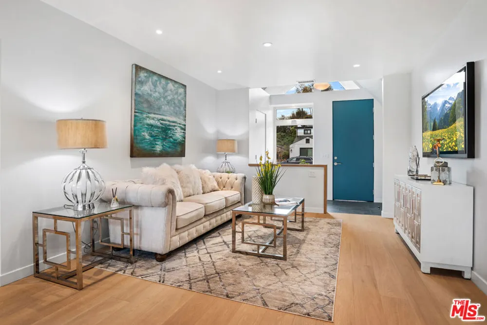 11929 Bray Street Culver City, CA 90230