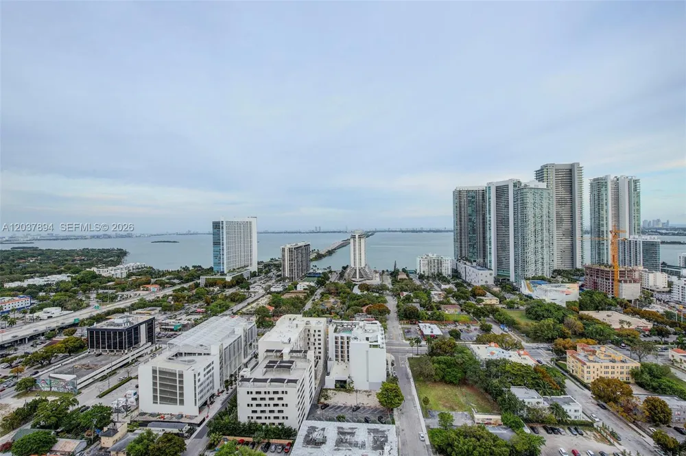 121 NE 34th St #3006 Miami, FL 33137