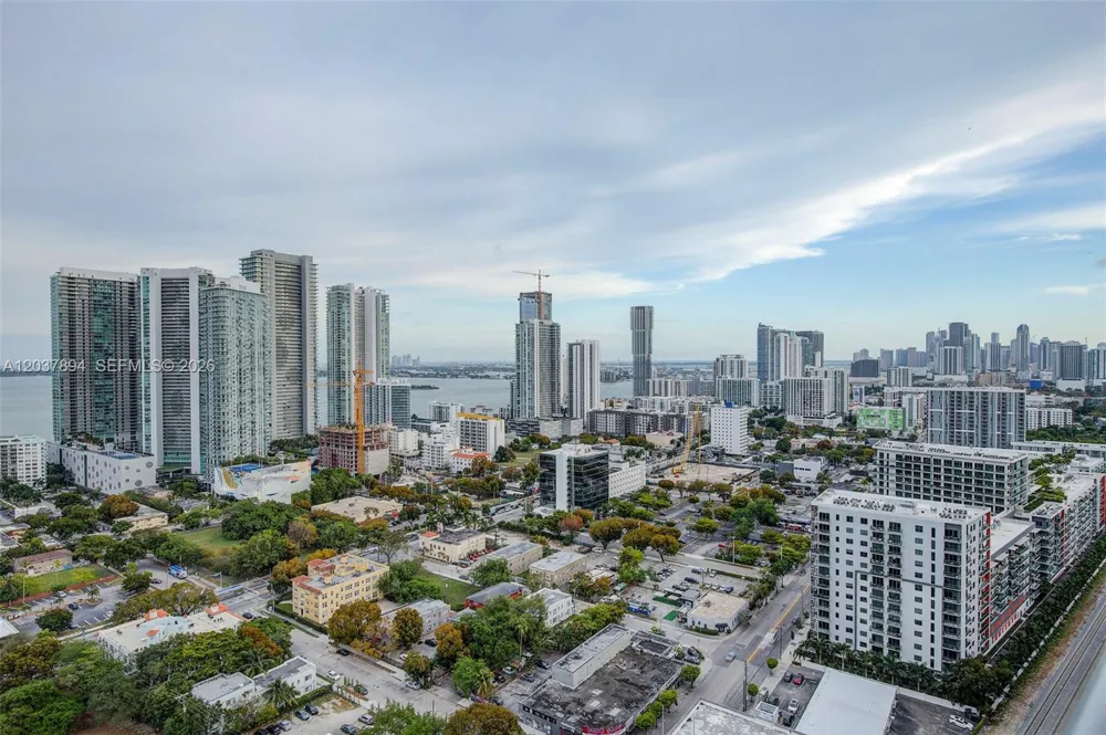 121 NE 34th St #3006 Miami, FL 33137