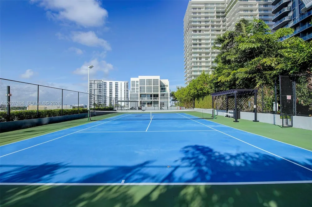 121 NE 34th St #3006 Miami, FL 33137
