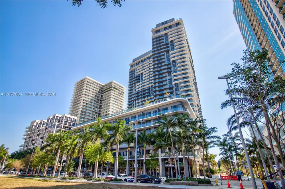 121 NE 34th St #3006 Miami, FL 33137