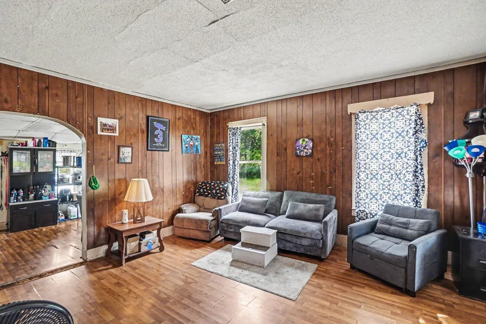 760 Scott Street Muskegon, MI 49442
