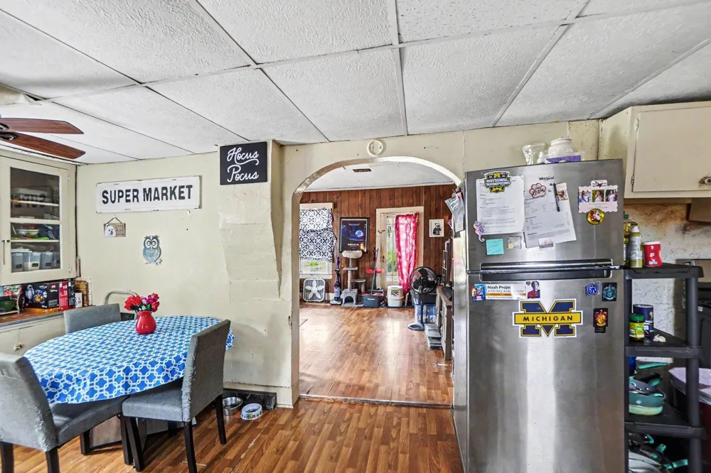 760 Scott Street Muskegon, MI 49442