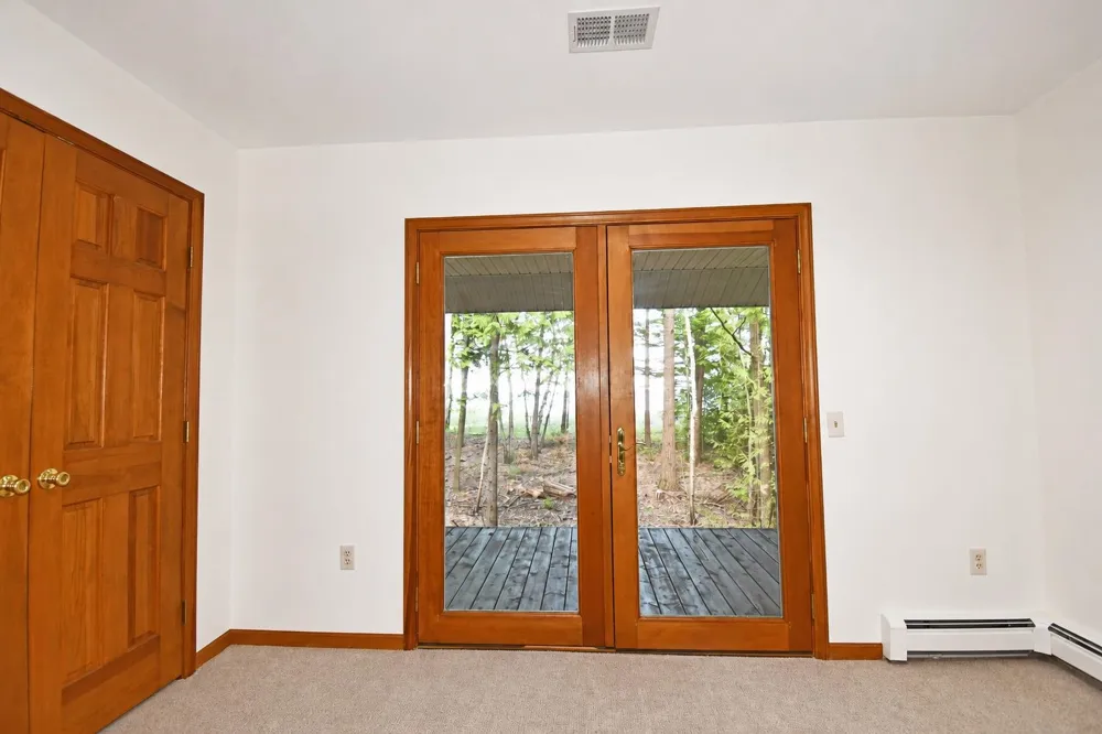 4927 S US-23 Greenbush Township, MI 48738