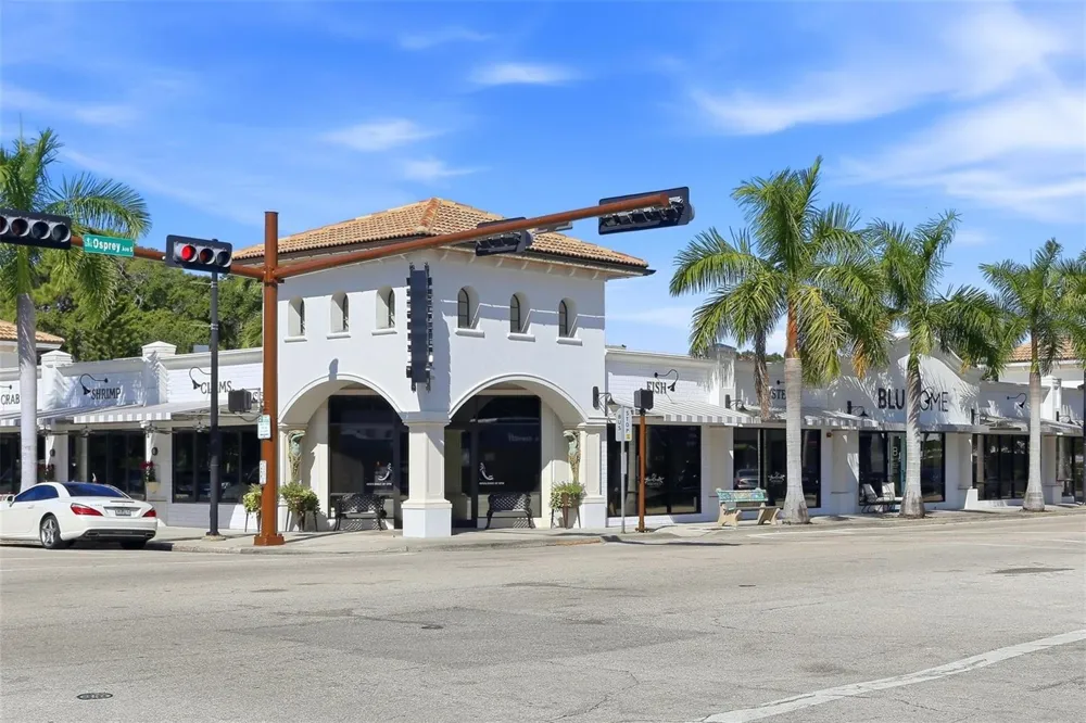 1850 MAGNOLIA STREET Sarasota, FL 34239