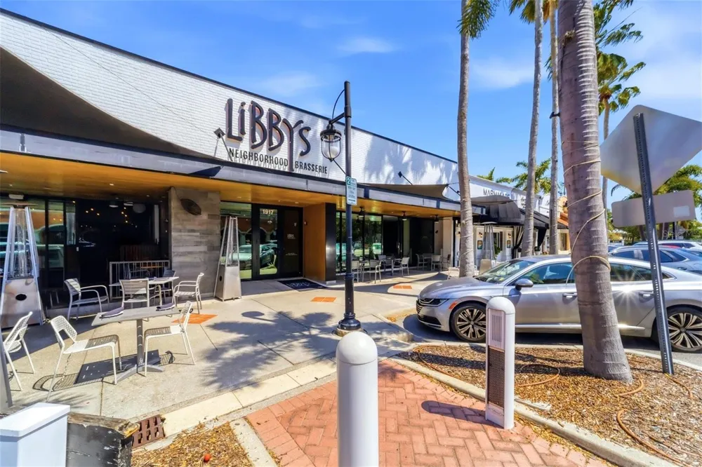 1850 MAGNOLIA STREET Sarasota, FL 34239
