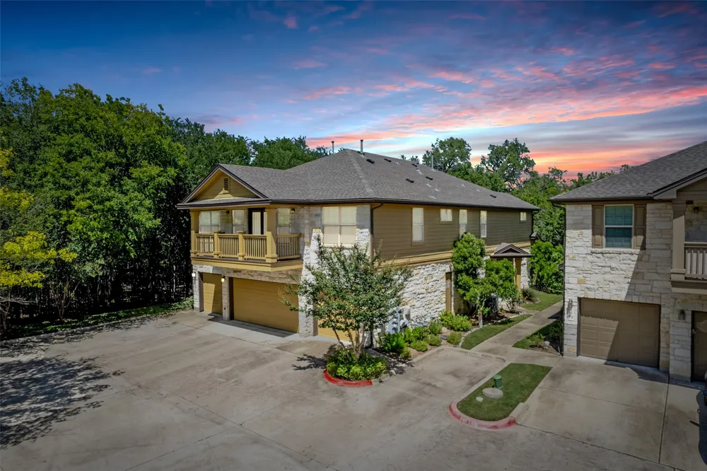 1310 W Parmer Lane #2002 Austin, TX 78727