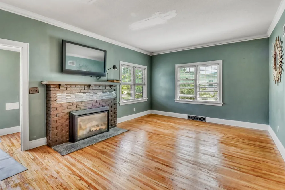 331 Willow Street E Detroit Lakes, MN 56501