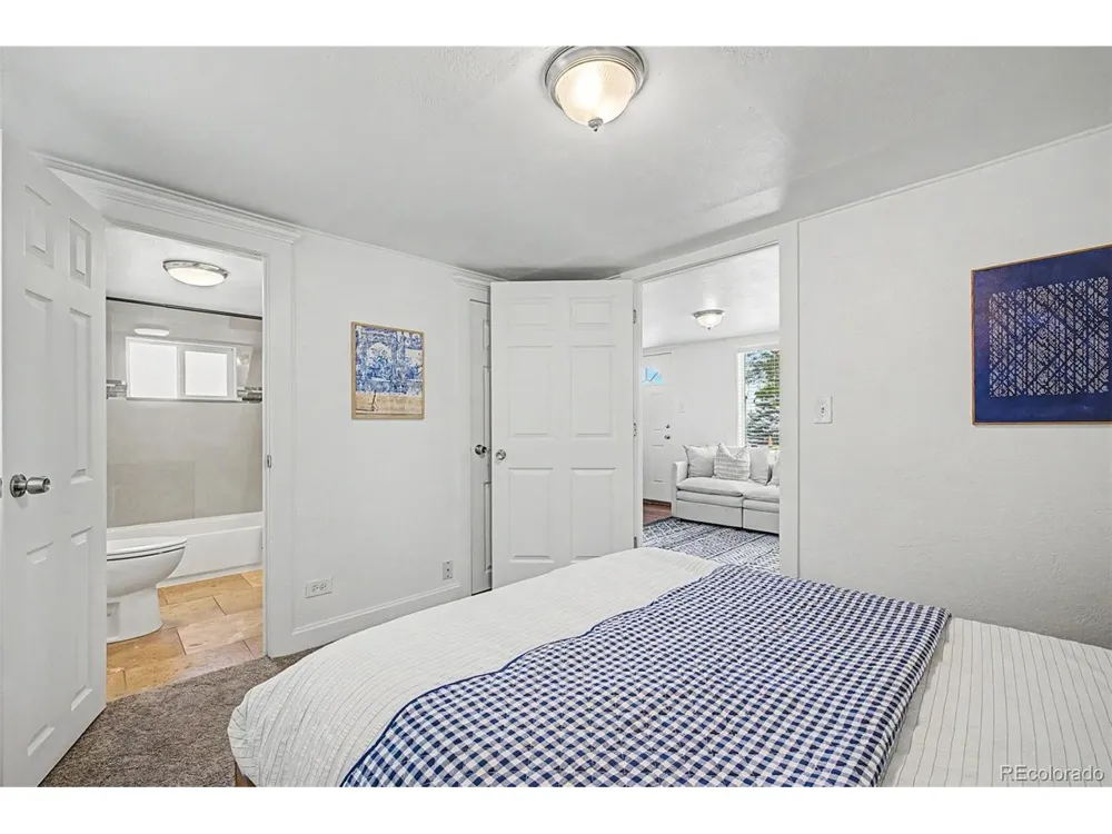 4997 Green Court Denver, CO 80221