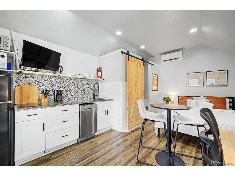 4997 Green Court Denver, CO 80221