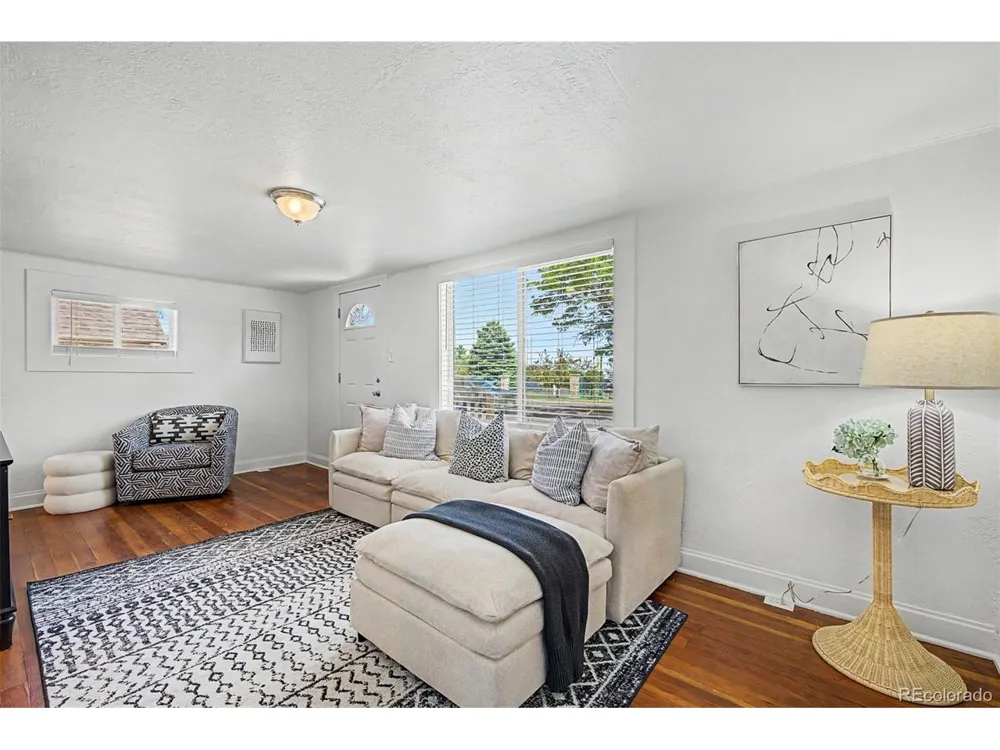 4997 Green Court Denver, CO 80221