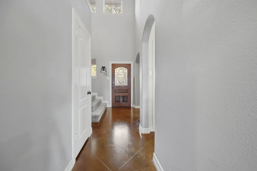 201 W Chatham Street Bellville, TX 77418