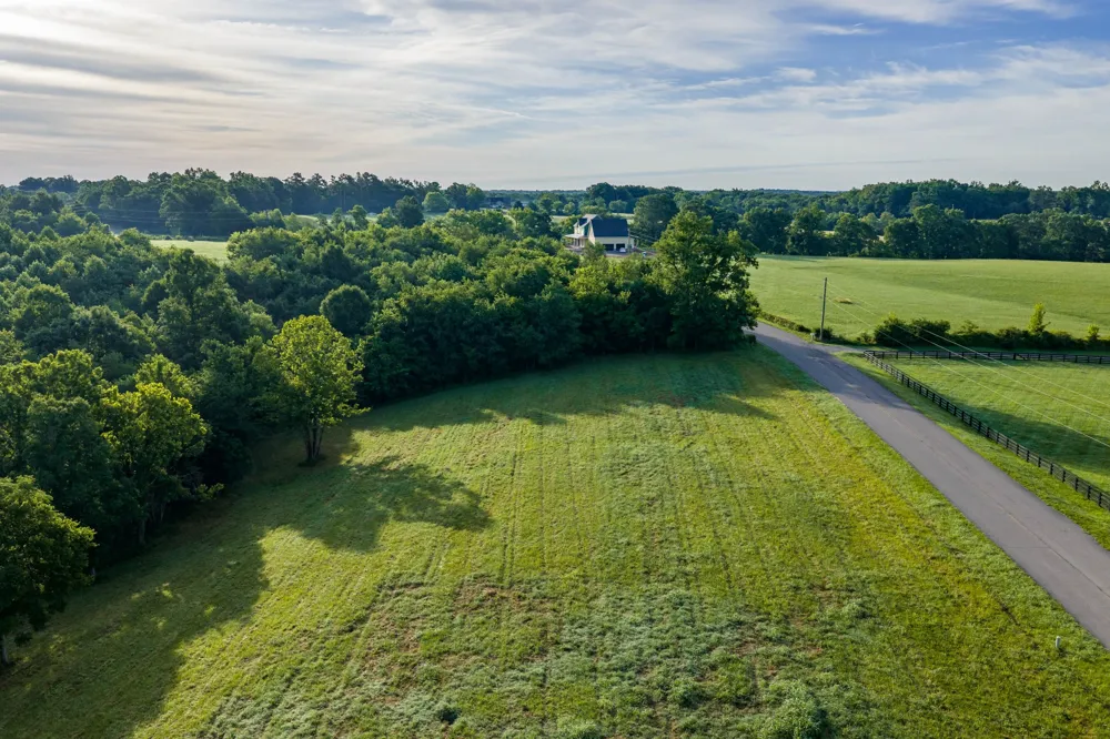 7810 W Lick Creek Rd Primm Springs, TN 38476