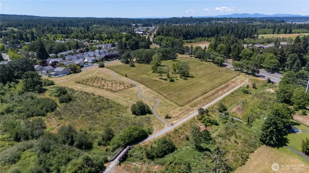 1242 Griggs Street Dupont, WA 98327