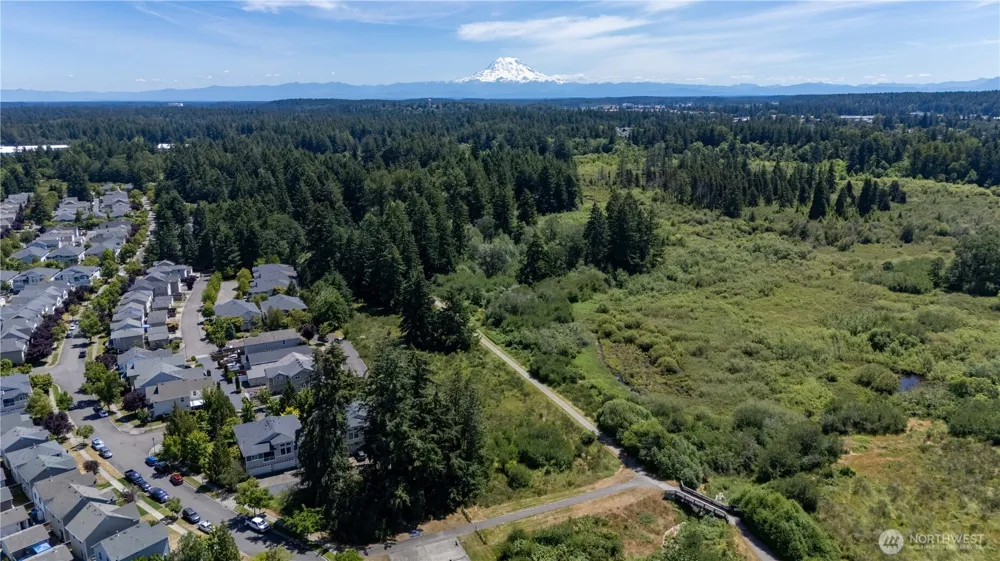 1242 Griggs Street Dupont, WA 98327