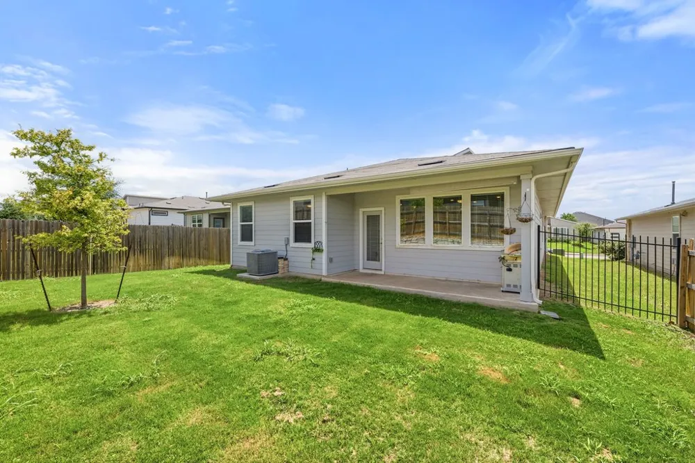 13704 Bavarian Forest Drive Pflugerville, TX 78660