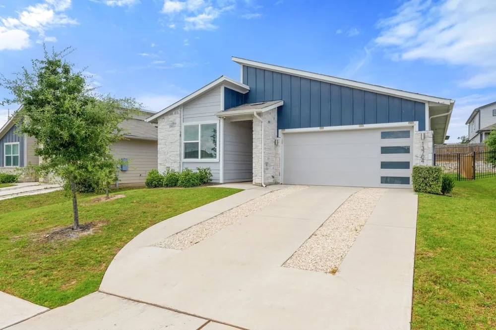 13704 Bavarian Forest Drive Pflugerville, TX 78660