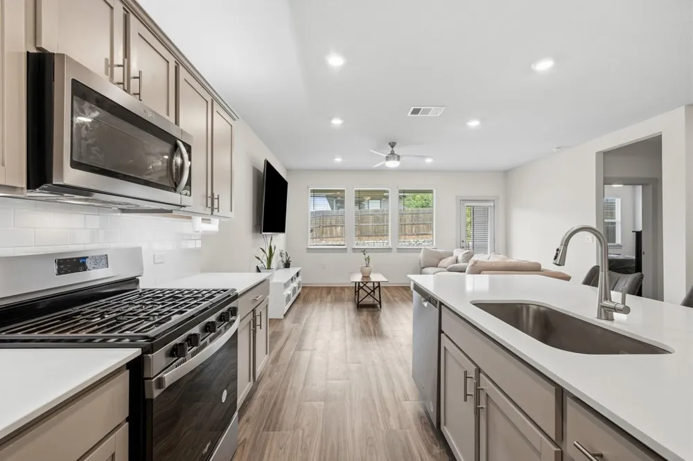 13704 Bavarian Forest Drive Pflugerville, TX 78660