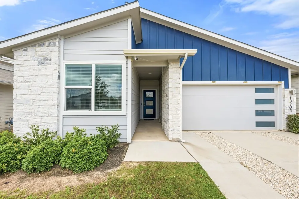 13704 Bavarian Forest Drive Pflugerville, TX 78660