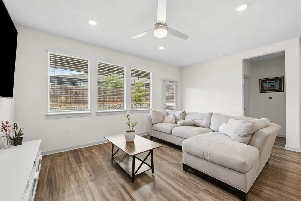 13704 Bavarian Forest Drive Pflugerville, TX 78660