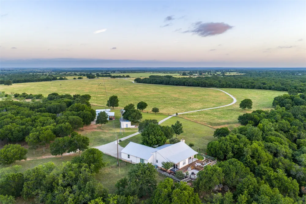 5908 Tx-16 Graham, TX 76450