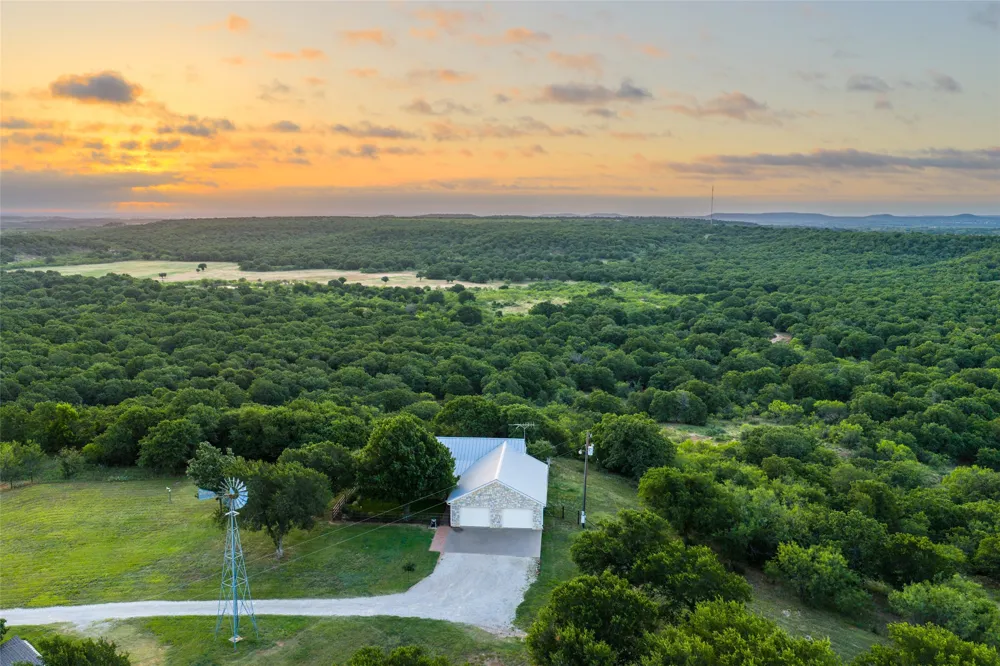 5908 Tx-16 Graham, TX 76450