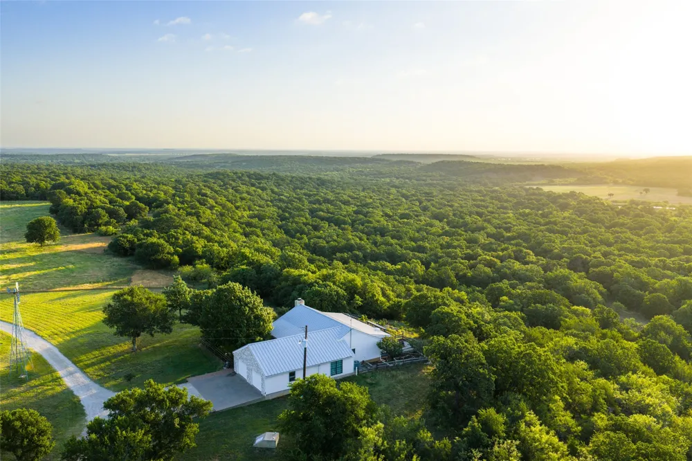 5908 Tx-16 Graham, TX 76450