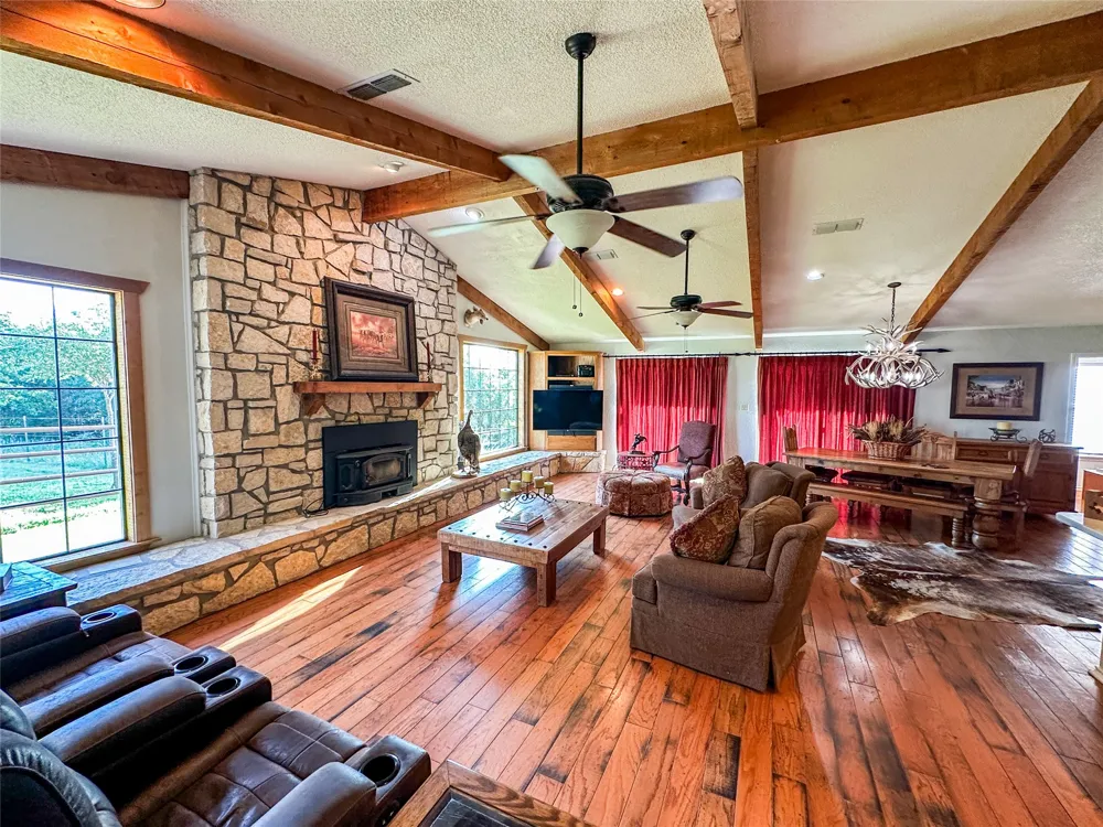 5908 Tx-16 Graham, TX 76450