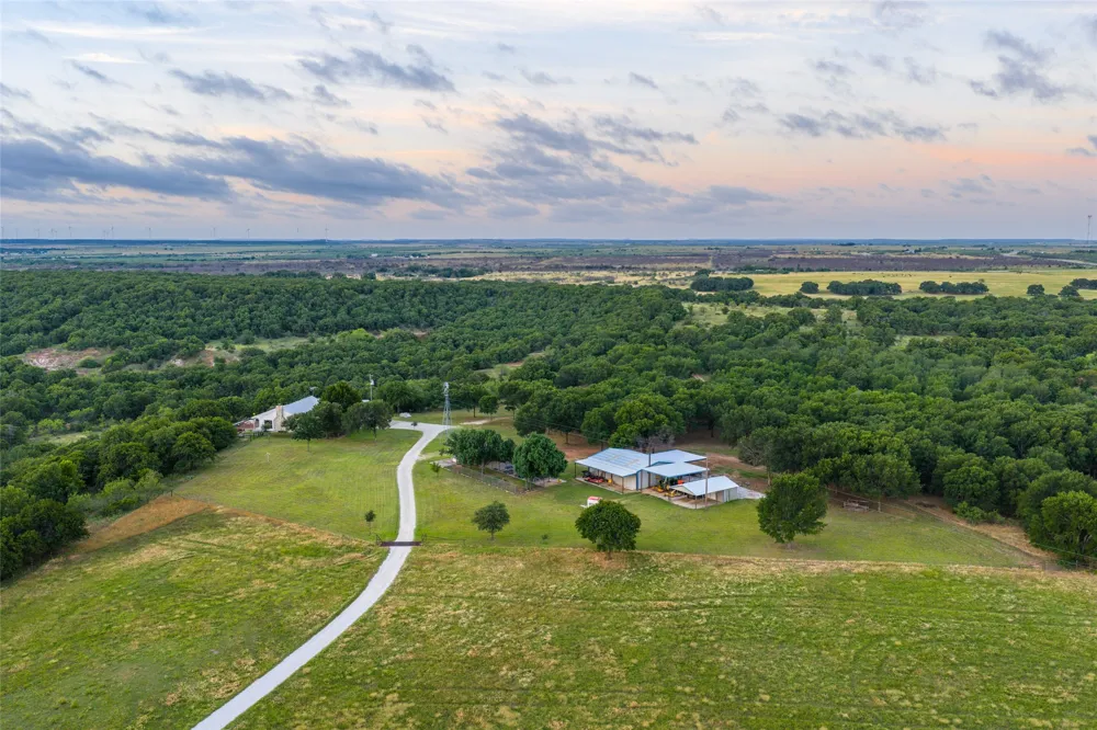 5908 Tx-16 Graham, TX 76450