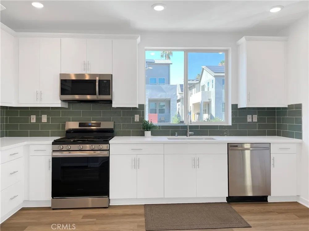 240 Strike Drive Covina, CA 91722