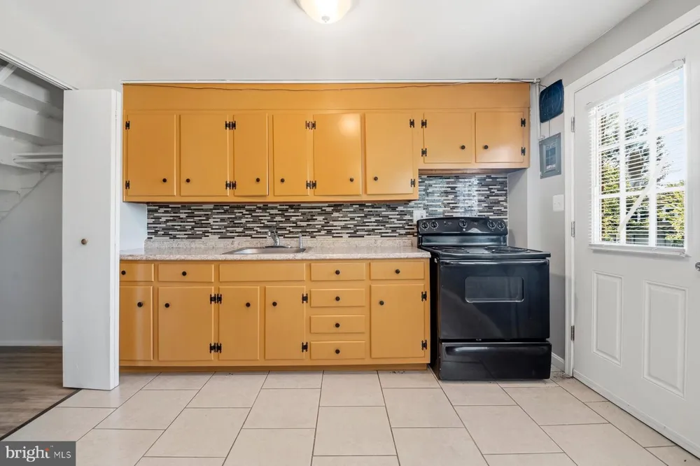 1309 MANTLE STREET Baltimore, MD 21234