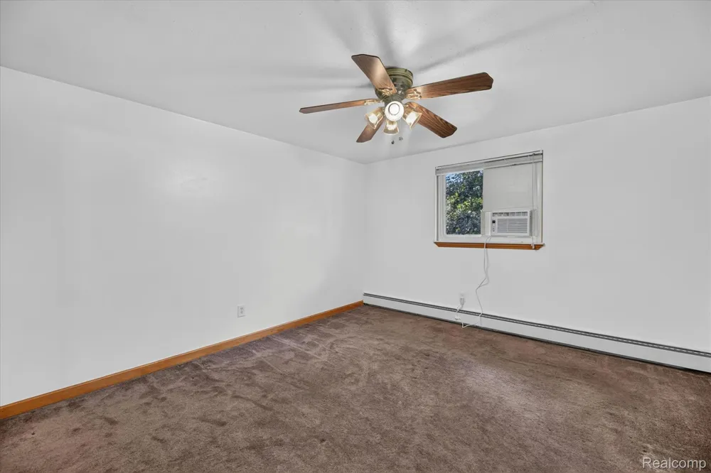 423 Sunset White Lake Charter Township, MI 48383