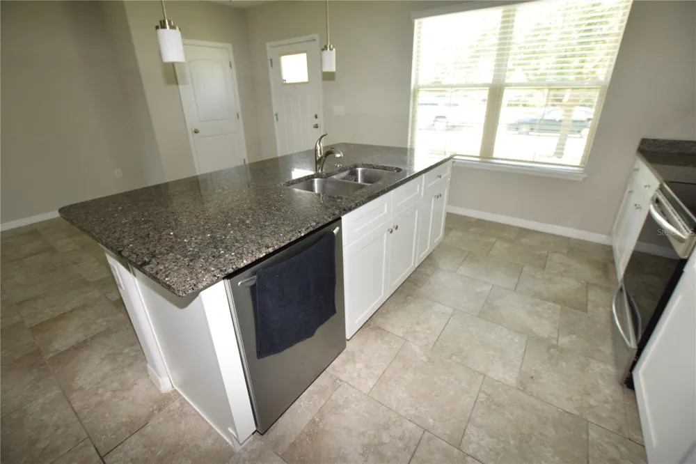 16097 PEBBLE BLUFF LOOP Winter Garden, FL 34787