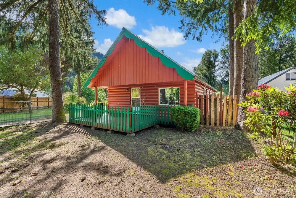 171 Tilton Drive Morton, WA 98356