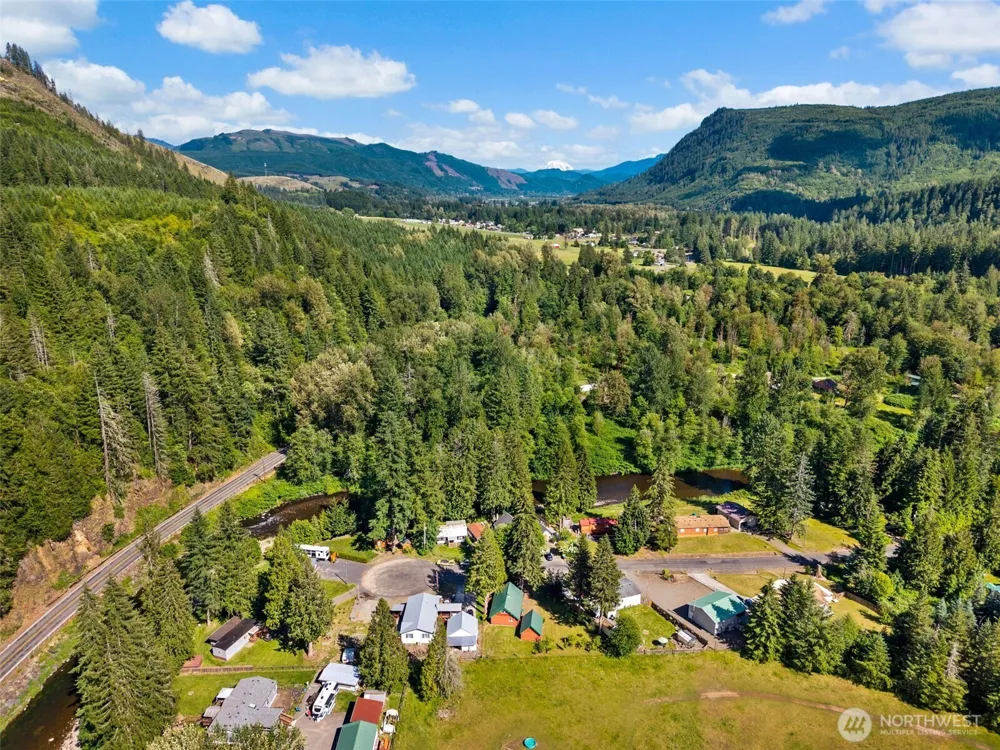 171 Tilton Drive Morton, WA 98356