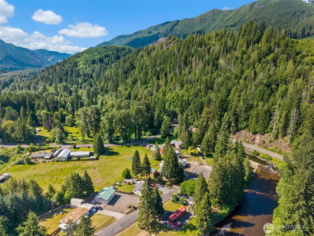 171 Tilton Drive Morton, WA 98356