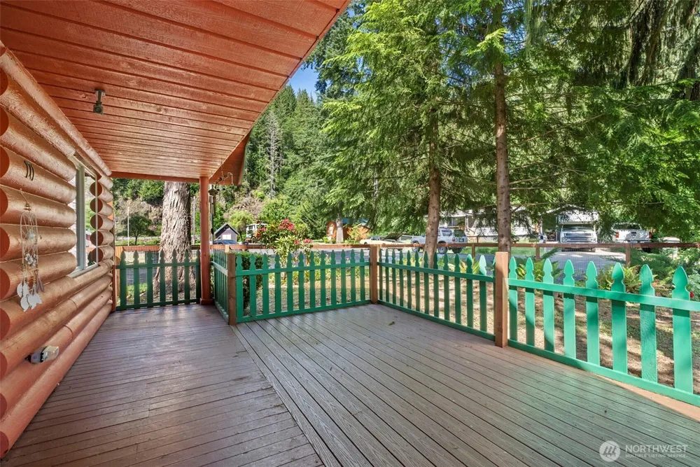 171 Tilton Drive Morton, WA 98356