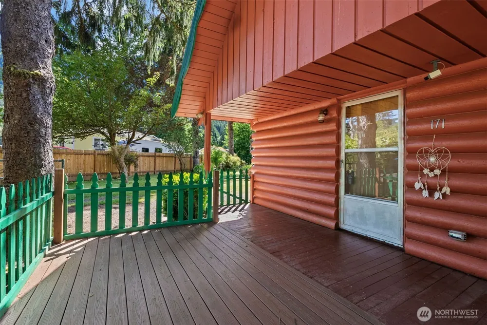 171 Tilton Drive Morton, WA 98356