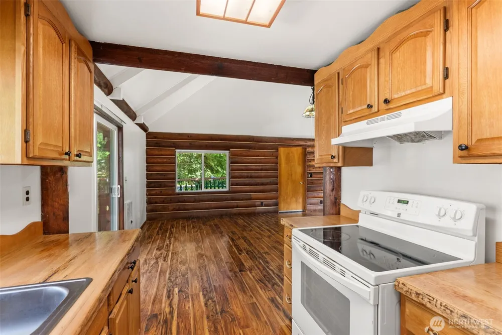 171 Tilton Drive Morton, WA 98356