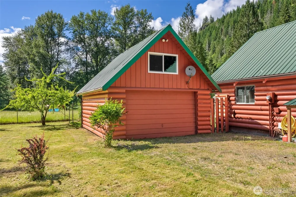 171 Tilton Drive Morton, WA 98356