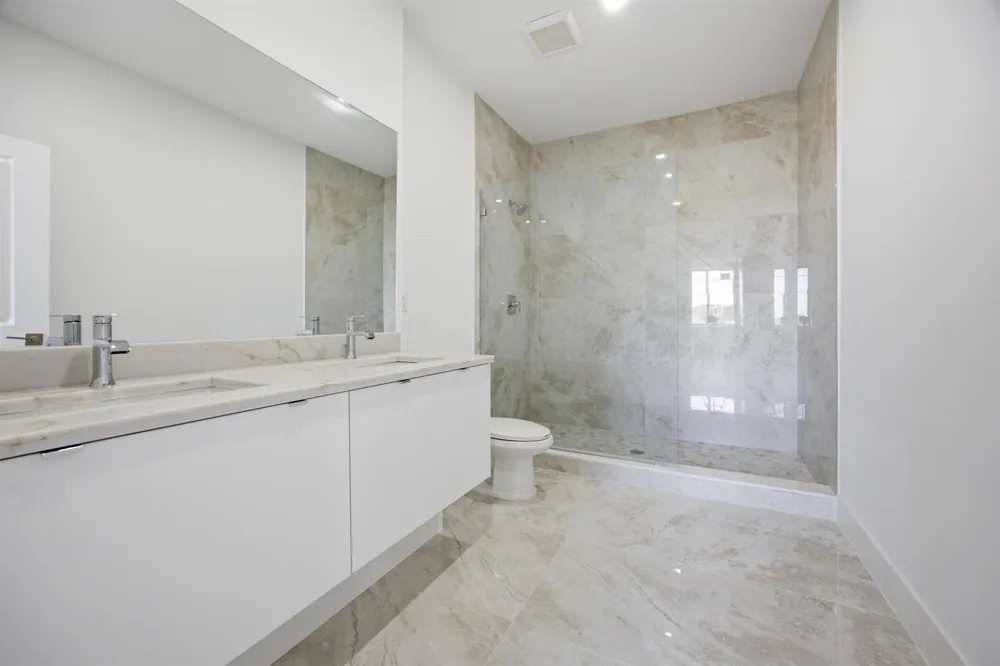 1546 NW 1st Avenue Pompano Beach, FL 33060