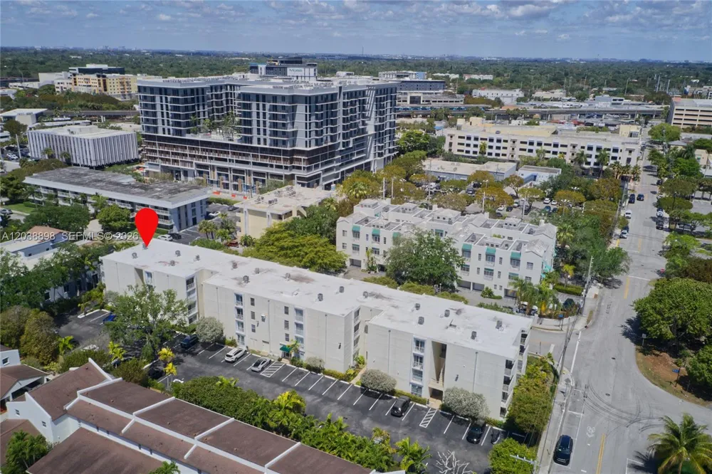 5838 SW 74th Ter #317 South Miami, FL 33143